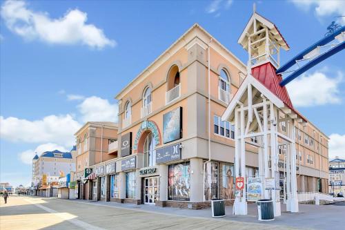 Ocean City Apartamento | Oceanfront Villa 1 - Boardwalk Oceanfront