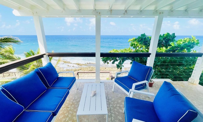 Cane Bay Condominio | OCEANSIDE CONDO BY BEACH, SNORKELING AND RESTAURANTS