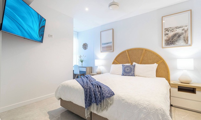 Bokarina Apartamento | Oceanus oasis. Stunning modern coastal apartment