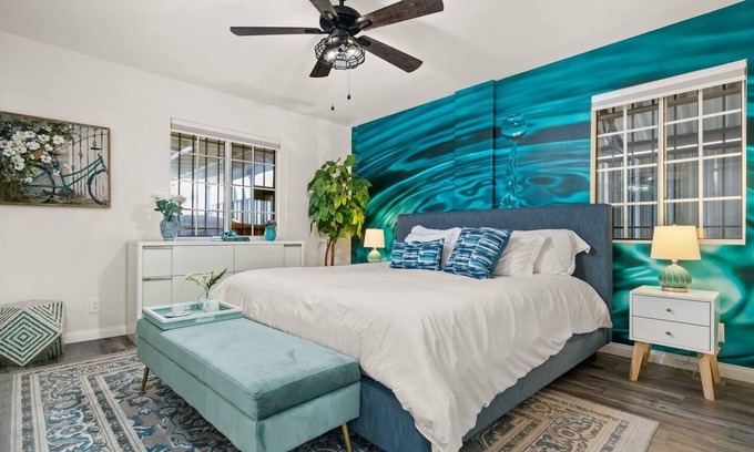 Los Angeles Casa | October Sale! 35% Off - Avalon Bnb