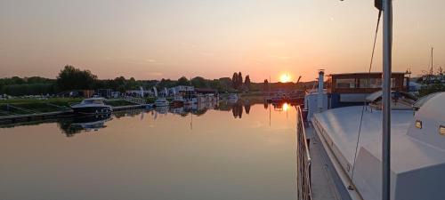 Boismont Casa | Odyssée gîte sur Péniche