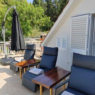 Sutivan Casa | Off grid Robinson house Karmen