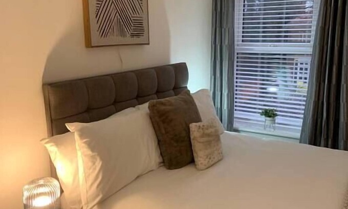 Morriston Apartamento | Off Road Parking for 3, 3 Bathrooms + Garden