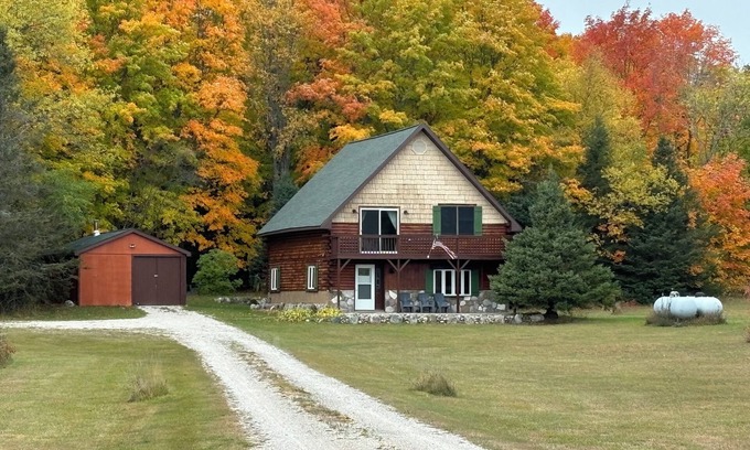 Shingleton Casa | Pond Island Lodge, ORV/ Snowmobile trail access from driveway