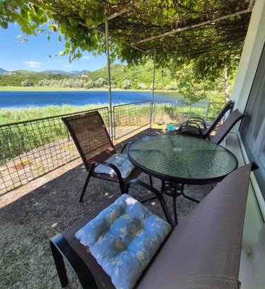 Karuc Apartamento | Old Fisherman House, Skadar lake