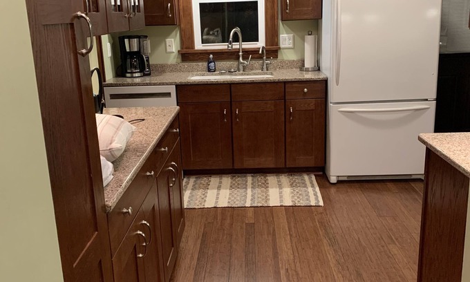 Brookings Casa | Older home next to the college campus, art museum, and close to downtown.