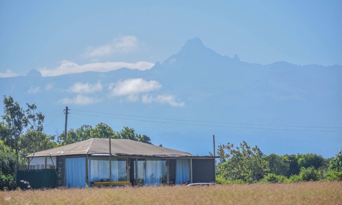 Nyeri County Cabina | Ole lekurruki Naromoru