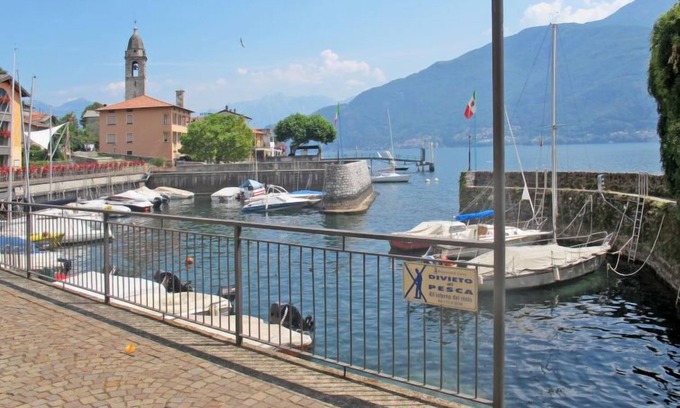 Vignola Apartamento | Apartamento Oleandro en Cremia - 4 personas, 1 dormitorios