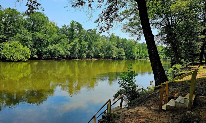 Mooresboro Alquiler De RV | On Broad River, Lot for Camper/RV , Pet Friendly, Fishing, Kayaking & Firepit