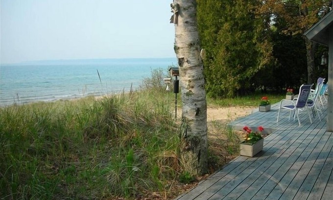 Sturgeon Bay Casa | La mejor ubicación, EN LA PLAYA. limita con el Parque Estatal Whitefish Dunes