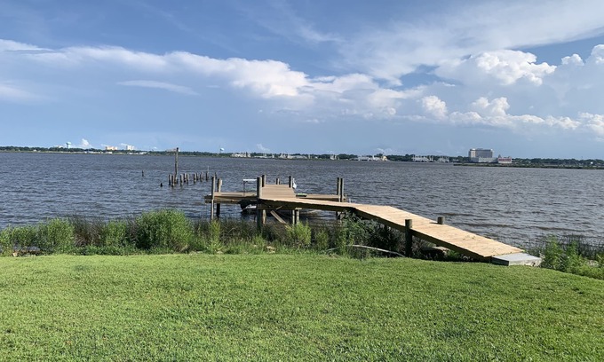 St. Martin Condominio | *On The Water* 1 bedroom ground floor- Sleeps 4