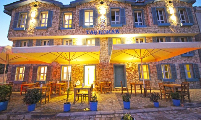 Bozcaada Hotel | Onal Tas Konak