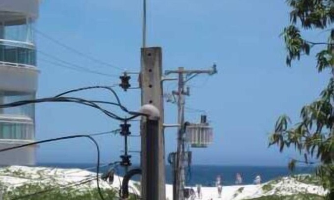 Algodoal Apartamento | One bedroom apartment 30 meters with air conditioning partial view of Praia do Forte