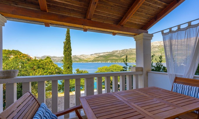 Medvinjak Apartamento | Apartamento de una habitación con terraza y vista al mar Medvinjak, Korcula (A-4439-a)