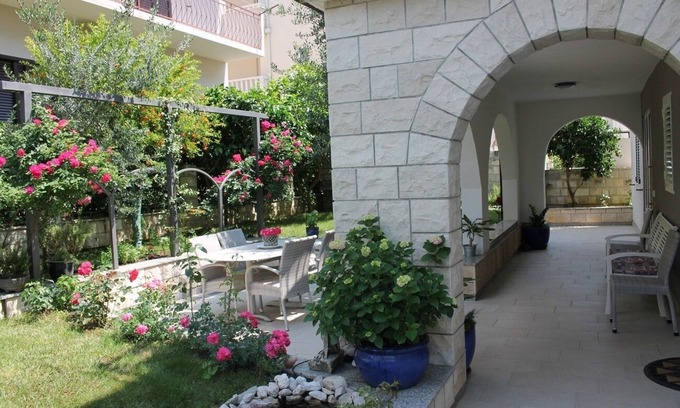 Gorinka Apartamento | Apartamento de una habitación con balcón y vista al mar Makarska (A-21911-d)