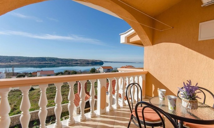 Rtina Apartamento | Apartamento de una habitación con balcón y vista al mar Rtina - Miocici, Zadar (A-13072-c)