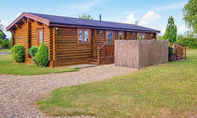 Woodbridge Chalet De Esquí | Alojamiento de 2 habitaciones en Laxfield, Nr Woodbridge