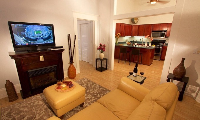 Walla Walla Apartamento | Apartamento bien equipado en edificio histórico en la calle principal - Suite 1, King