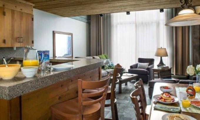 Salt Lake Mountain Resorts Complejo | One Week at Snowbird, UT - Iron Blosam, Suite, Sleeps 8