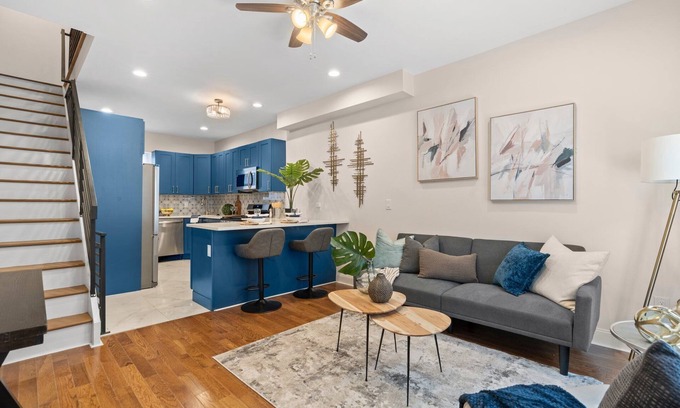 Graduate Hospital Casa | Open for FIFA 2026 Graduate Hospital Home with Roof-deck and High-Speed Internet