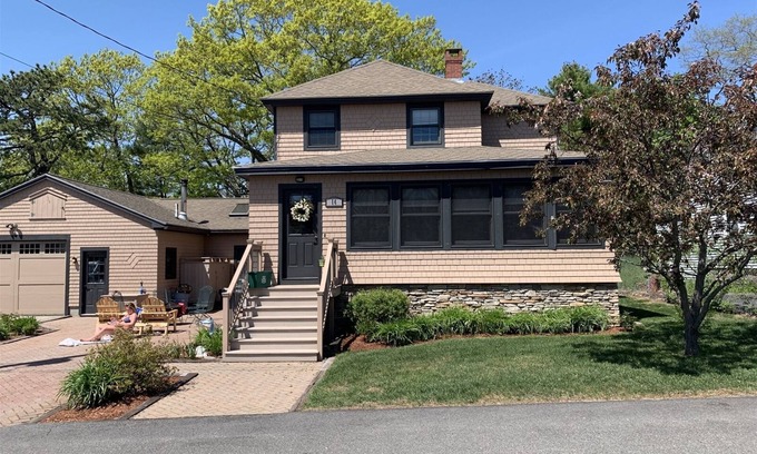 Camp Ellis Casa | Open Hearth - Saco Bay Rentals