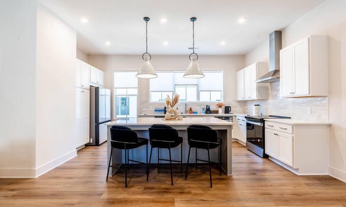 Chosewood Park Casa | Opulent Haven ~ Luxury Retreat