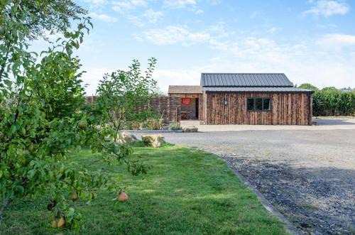 Evesham Casa | Orchard Farm Retreat