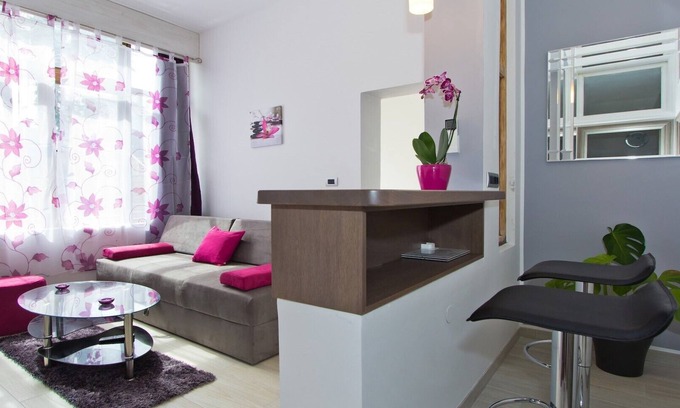 Spadici Apartamento | Orchid Spadici / Apartment Orchid Spadici