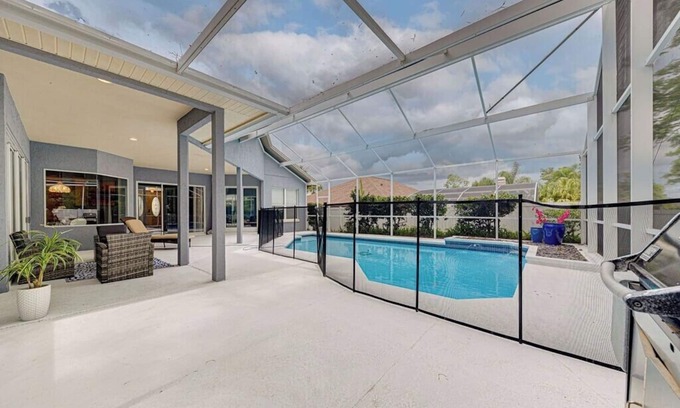 Forest City Casa | Orlando Getaway in Altamonte Springs