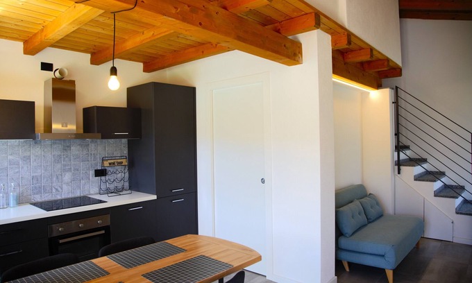 Mandello del Lario Casa | Our Happy Place Detached vacation home with garden