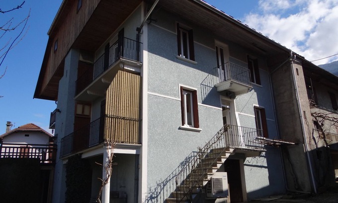 Notre-Dame-des-Millieres Casa | Nuestra Señora de la casa Millieres totalmente equipado para 4 personas