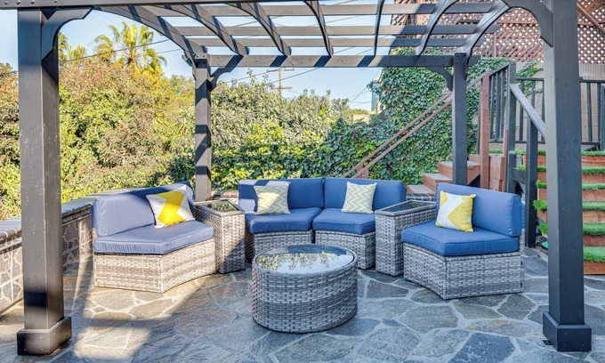 Park Mesa Heights Casa | Outdoor Entertainment Area: Windsor Hills Home!