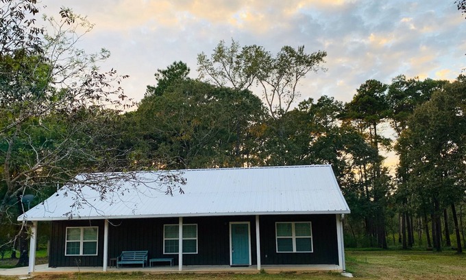 Zavalla Casa | El paraíso de los hombres al aire libre en el lago Sam Rayburn, junto al bosque nacional de Angelia