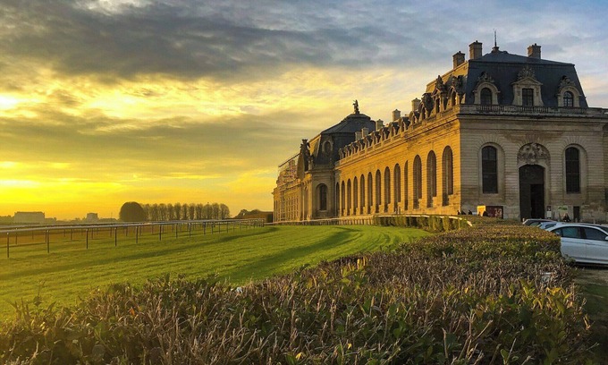 Olympia Casa | Outside downtown Olympia and one mile from the State Capitol