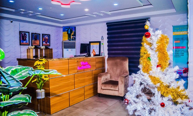 Lagos Hotel | Owee Hotel Exclusive Apartments & Suites