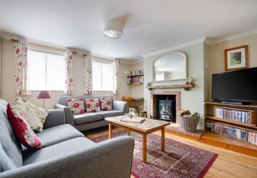 Holt Casa | Owl Cottage