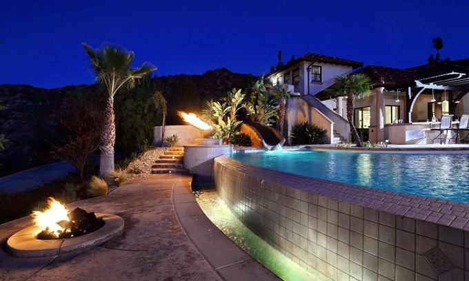 Temecula Villa | Piscina infinita con vistas increíbles | Impresionante finca ❤ de vino Ctry! Por AvantStay