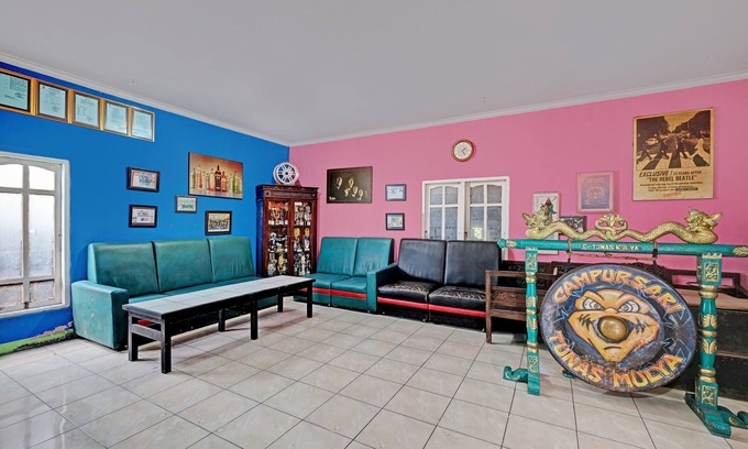 Kopeng Hotel | OYO 92605 Hotel Las Vegas