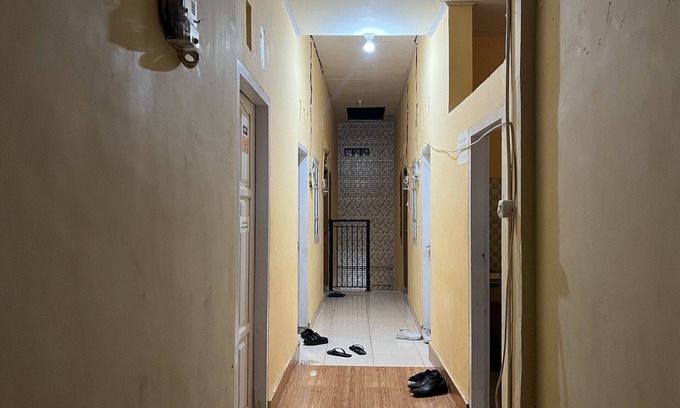 Parepare Hotel | OYO 93412 Kost Irma Syariah Near UPTD SMP Negeri 8 Parepare