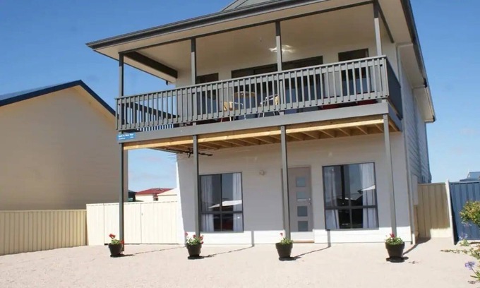 Dalrymple Casa | Oysta la Vista- You'll be back!