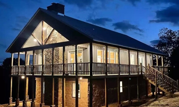 Calico Rock Casa | OZARKS/ LAKE NORFORK RETREAT