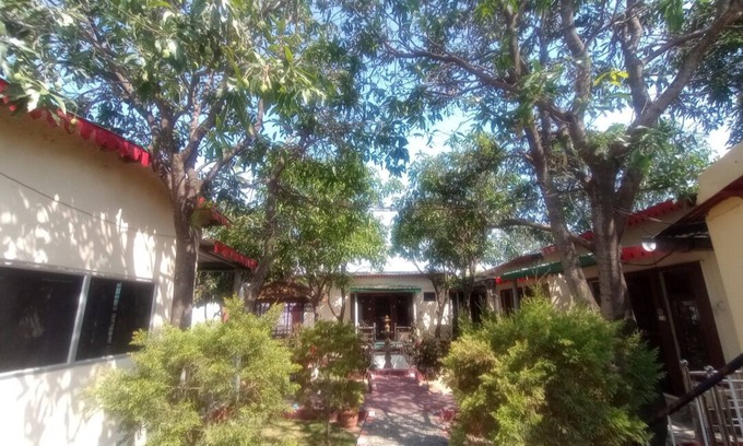 Haldwani Cabaña | Paawan Home Stay