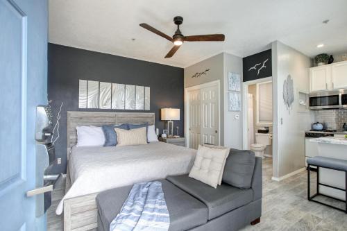 Oceano Casa | Pacific Plaza #606 - Beach Birds - StudioD-K