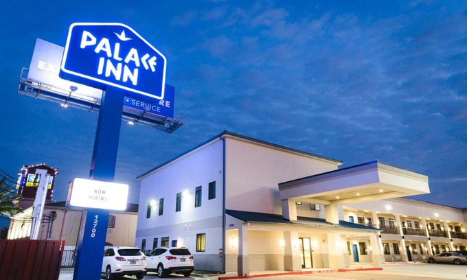 North Shore Hotel | Palace Inn Blue Federal Road