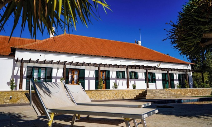 Grandola Casa | Palacio Club House - Lugar Minas da Caveira