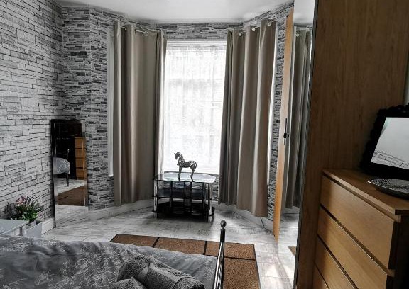 Edmonton Apartamento | Palaz 3 - 1 Bedroom Flat-Apartment