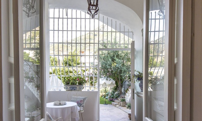 Meta Cama Y Desayuno | Palazzo Cacace