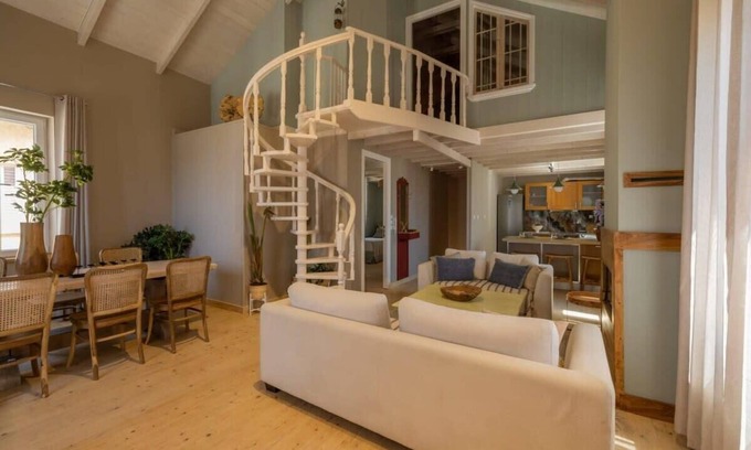 Paleros Casa | Paleros Stone Summary