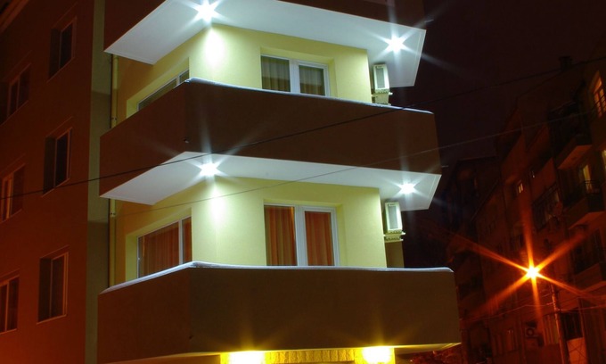 Hristo Botev Hotel | Palitra Family Hotel