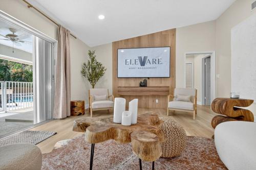 Wellington Villa | Palm Beach Polo & PGA Retreat - Pool & Luxe Comfort